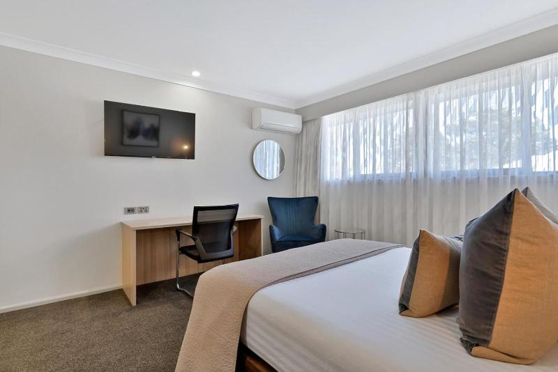 Central Caleula Motor Lodge image