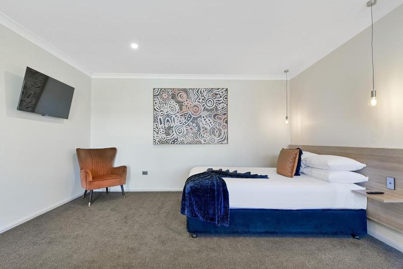 Central Caleula Motor Lodge image
