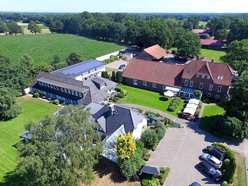 Röhrs image