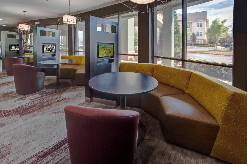 Courtyard By Marriott Memphis Southaven image