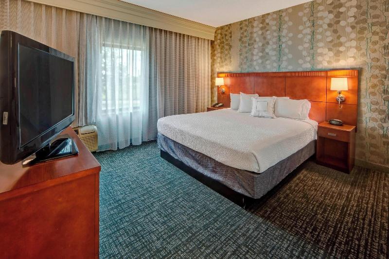 Courtyard By Marriott Memphis Southaven image