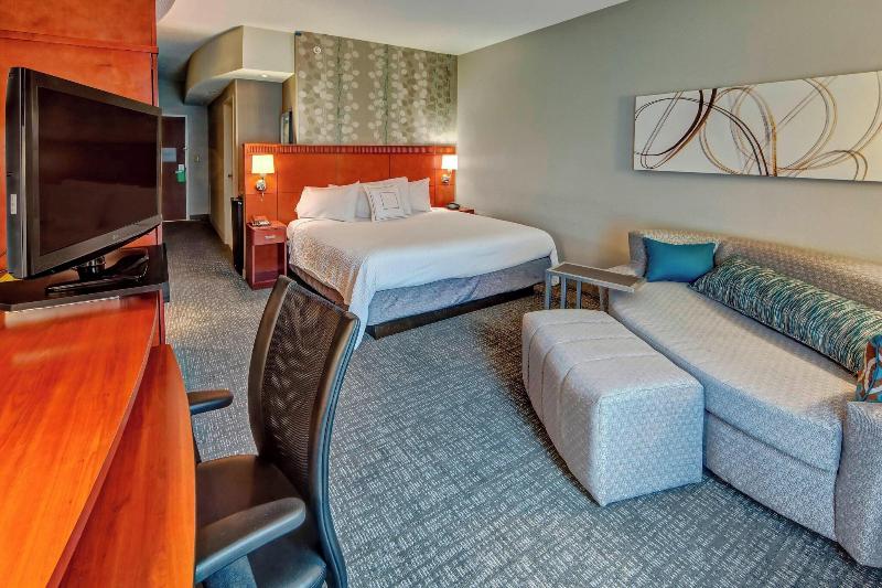 Courtyard By Marriott Memphis Southaven image
