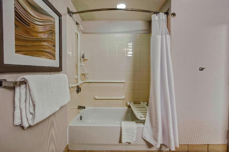 Courtyard By Marriott Memphis Southaven image