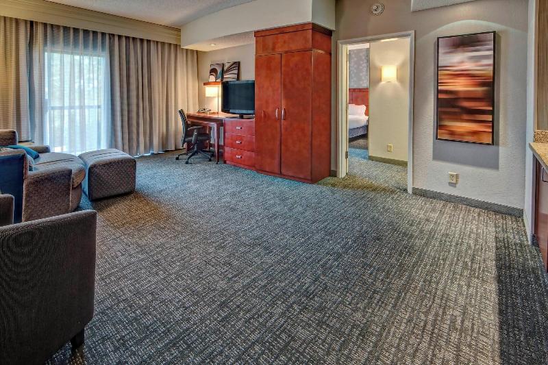 Courtyard By Marriott Memphis Southaven image