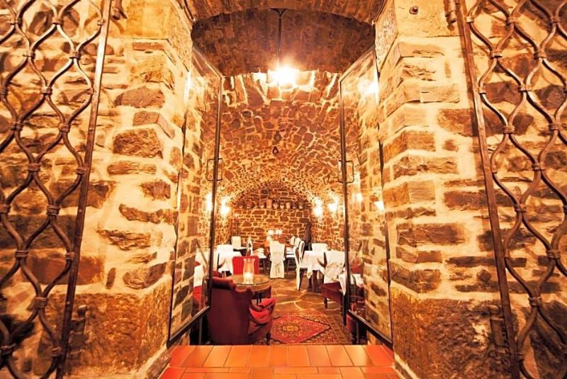 Romantik Alte Vogtei image