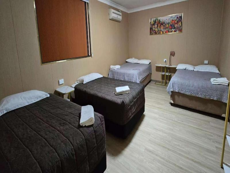 Alpine Heritage Motel image