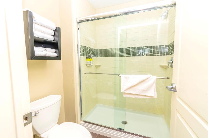 Staybridge Suites Houston IAH - Beltway 8 image