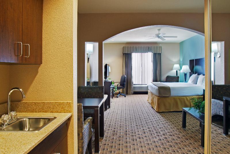 Holiday Inn Express Hotel & Suites Houston Energy