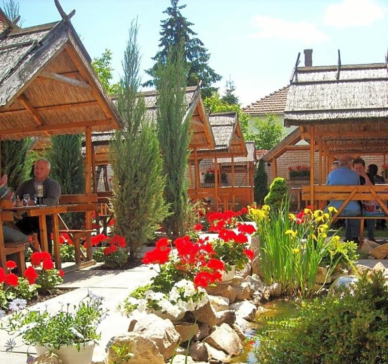 Fodor Hotel és Halászcsárda image
