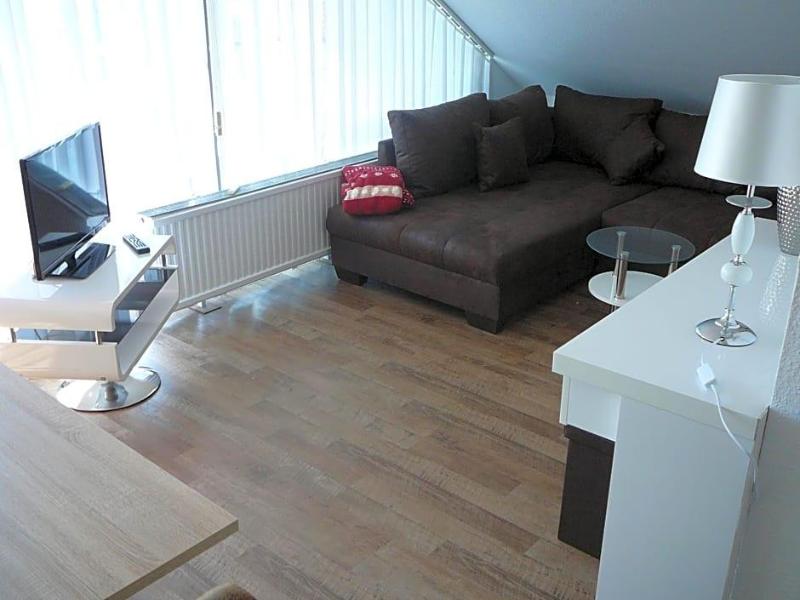Haus Drei Tannen image
