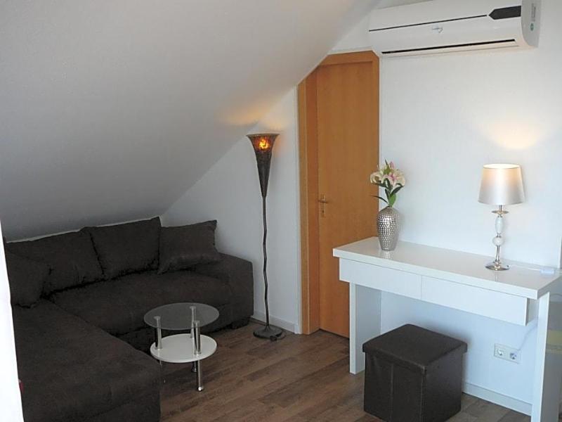 Haus Drei Tannen image