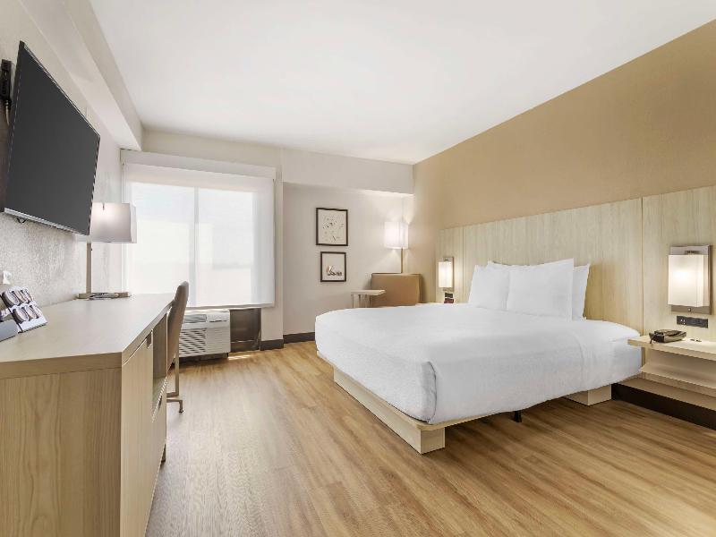 Best Western Plus Sugar Land/Stafford image
