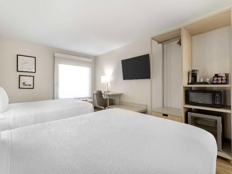 Best Western Plus Sugar Land/Stafford image