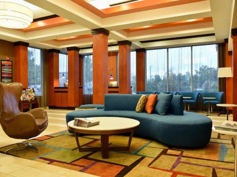 Fairfield Inn & Suites Hartford Airport image