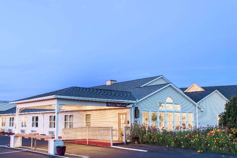 Knights Inn Hadley image