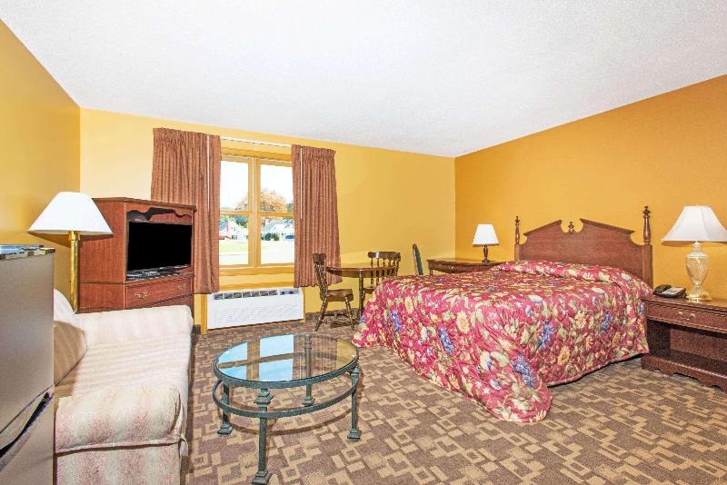 Knights Inn Hadley image