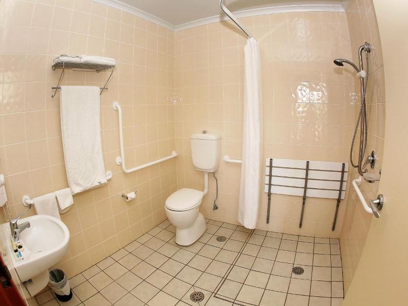 Forbes Victoria Inn image