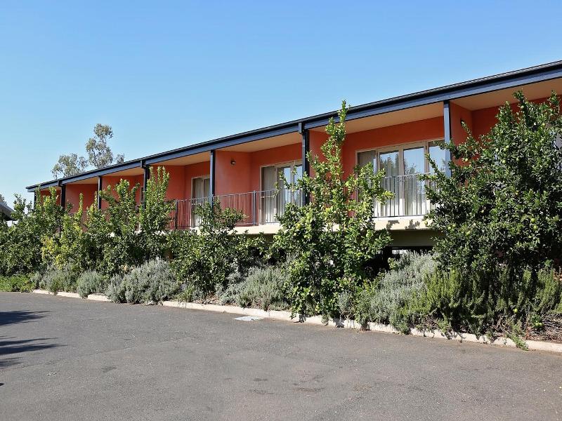 Forbes Victoria Inn image
