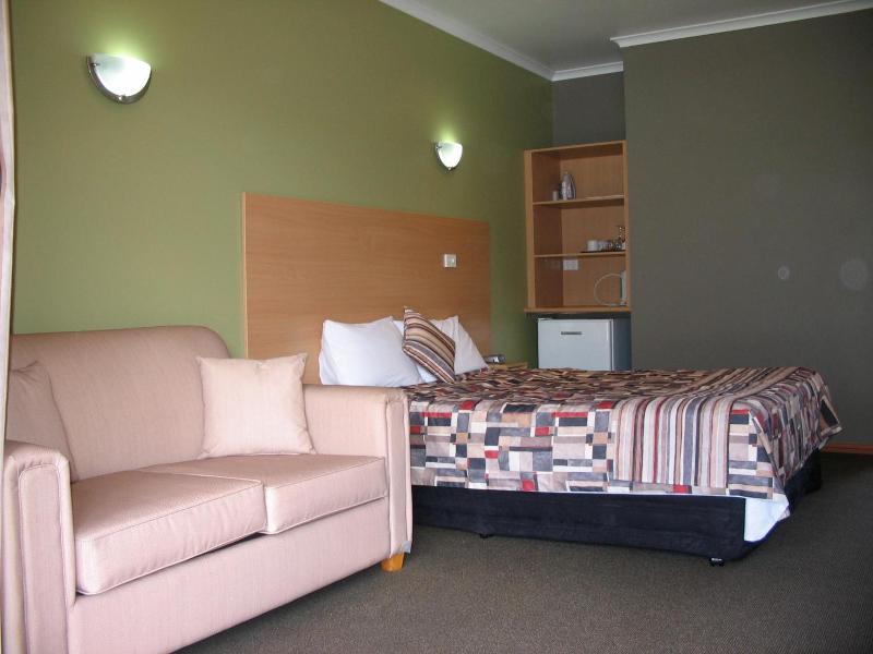 Forbes Victoria Inn image