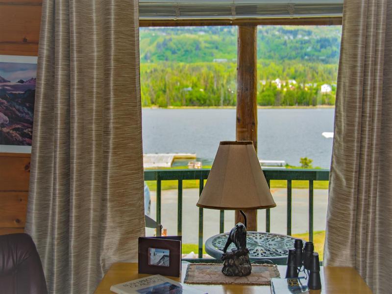 Floatplane Lodge