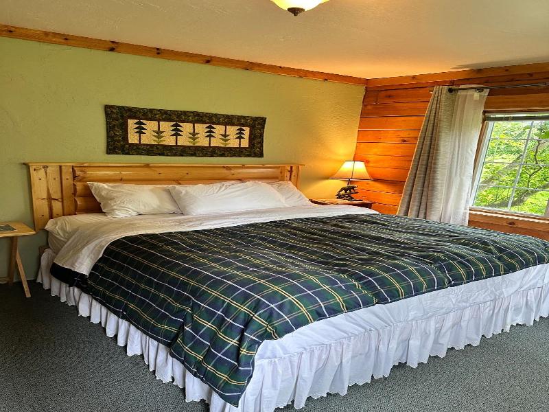 Floatplane Lodge