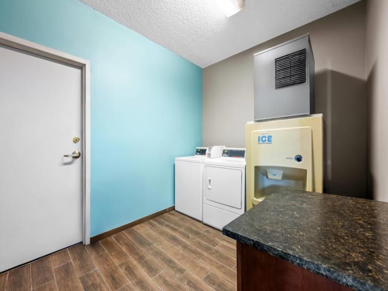 MainStay Suites Decatur River City image
