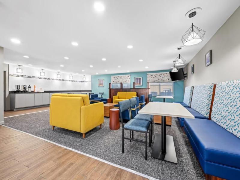MainStay Suites Decatur River City image