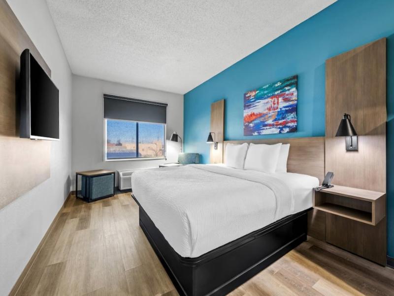 MainStay Suites Decatur River City image