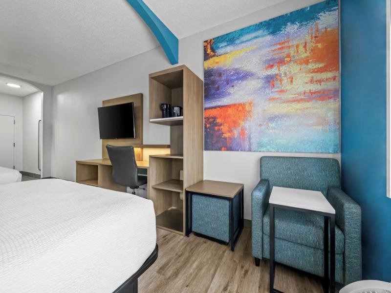 MainStay Suites Decatur River City image