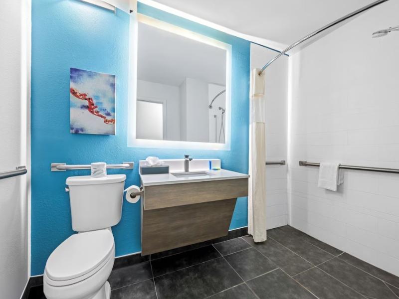 MainStay Suites Decatur River City image