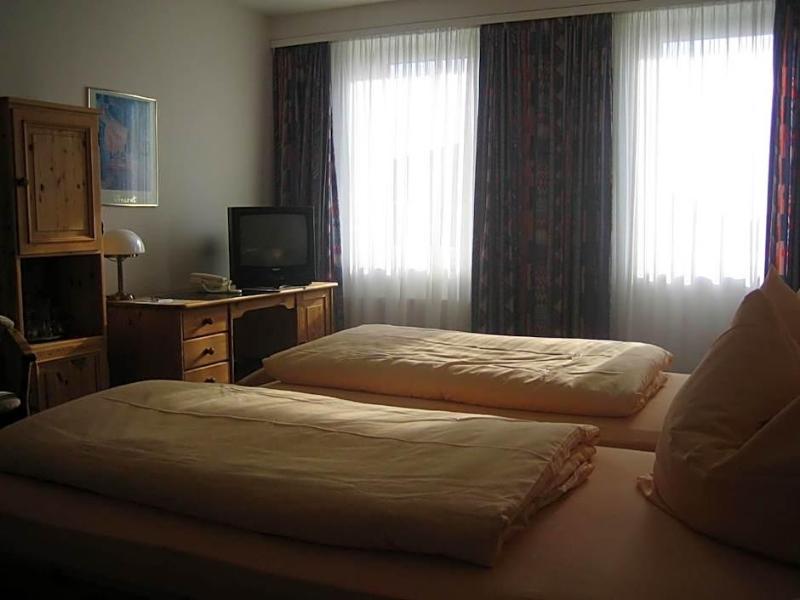 Neustädter Hof image