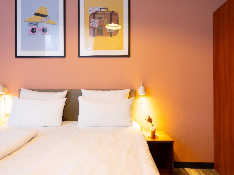 Garner Hotel Hamburg - St.Georg by IHG image