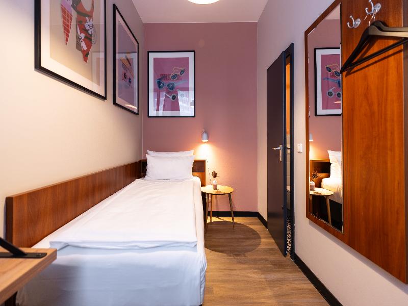 Garner Hotel Hamburg - St.Georg by IHG image