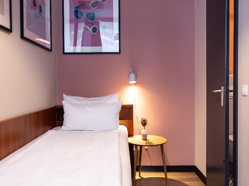 Garner Hotel Hamburg - St.Georg by IHG image