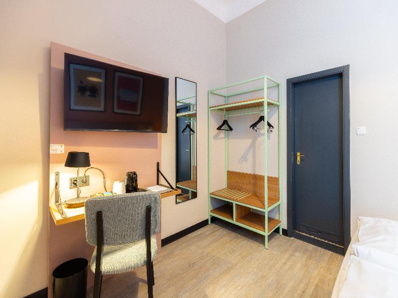 Garner Hotel Hamburg - St.Georg by IHG image