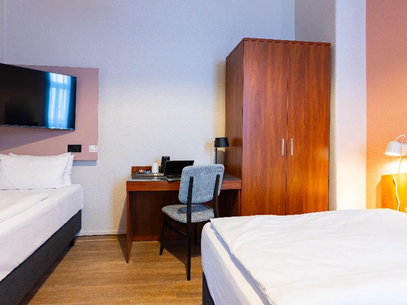 Garner Hotel Hamburg - St.Georg by IHG image