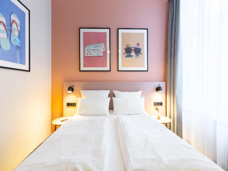 Garner Hotel Hamburg - St.Georg by IHG image
