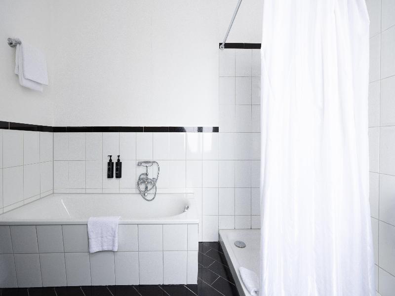 Garner Hotel Hamburg - St.Georg by IHG image