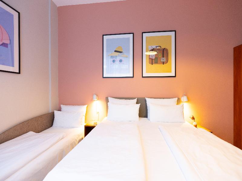 Garner Hotel Hamburg - St.Georg by IHG image
