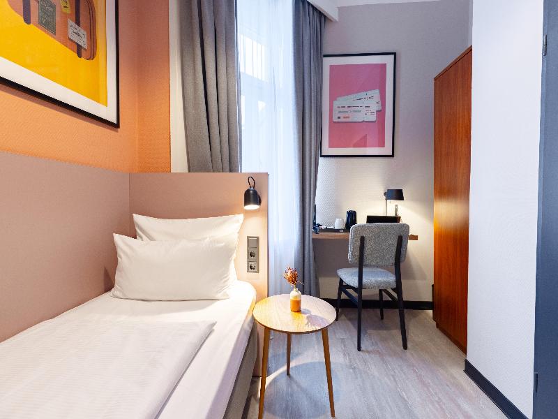Garner Hotel Hamburg - St.Georg by IHG image