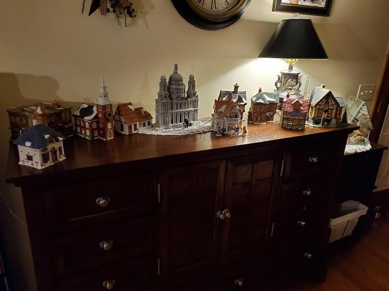 Blue Ridge Manor Bed and Breakfast image
