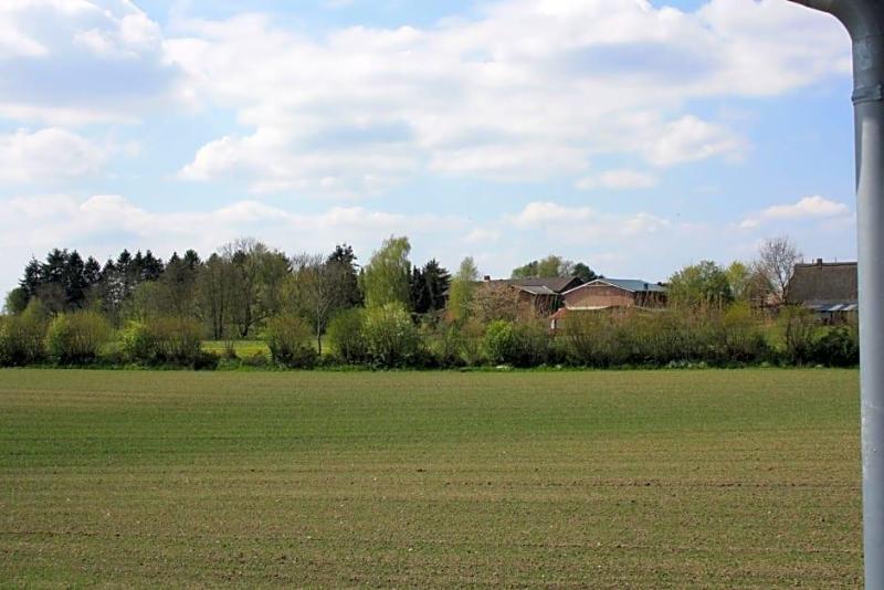 Zum alten Bahnhof image