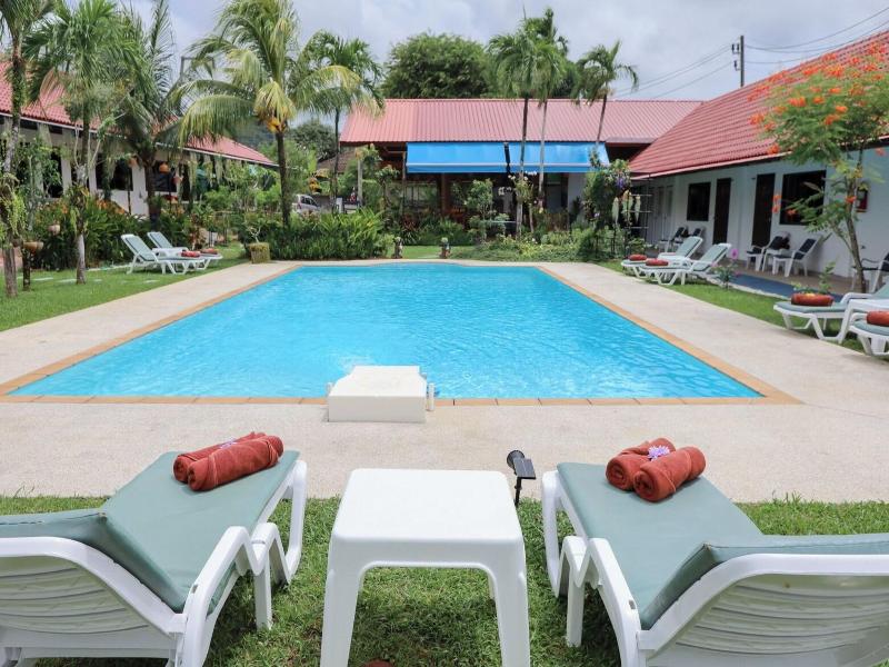 The Golddigger's Resort image