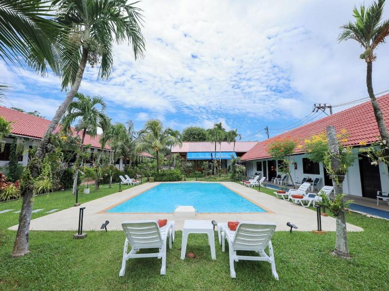 The Golddigger's Resort image