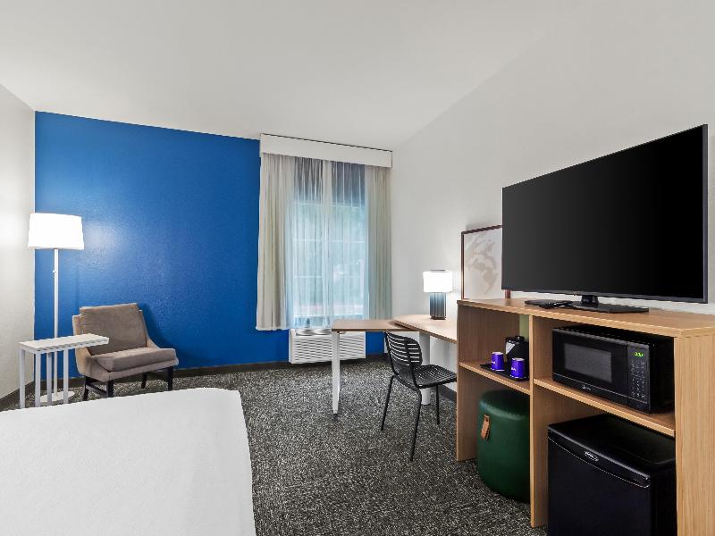 Spark by Hilton Missouri City image