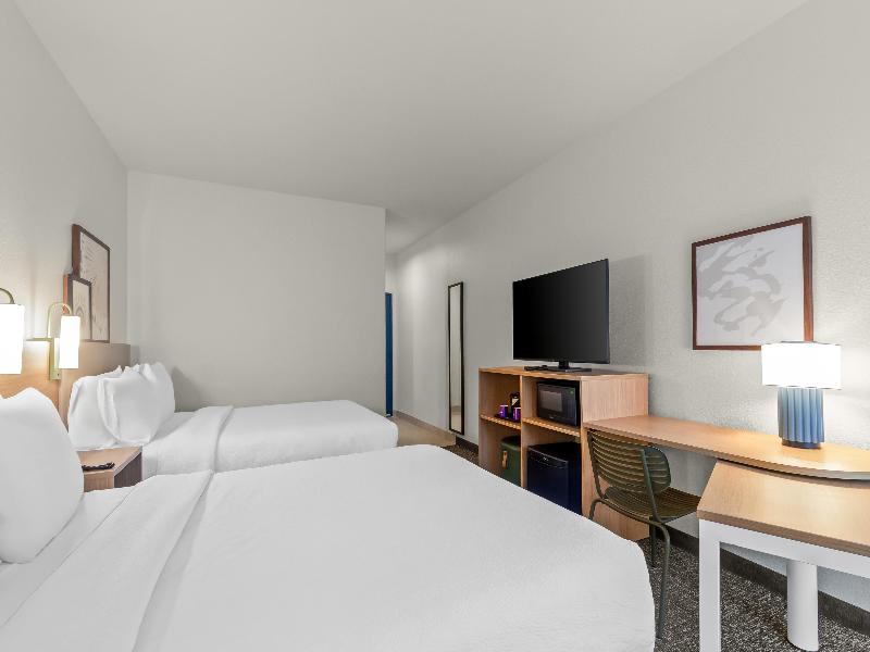 Spark by Hilton Missouri City image