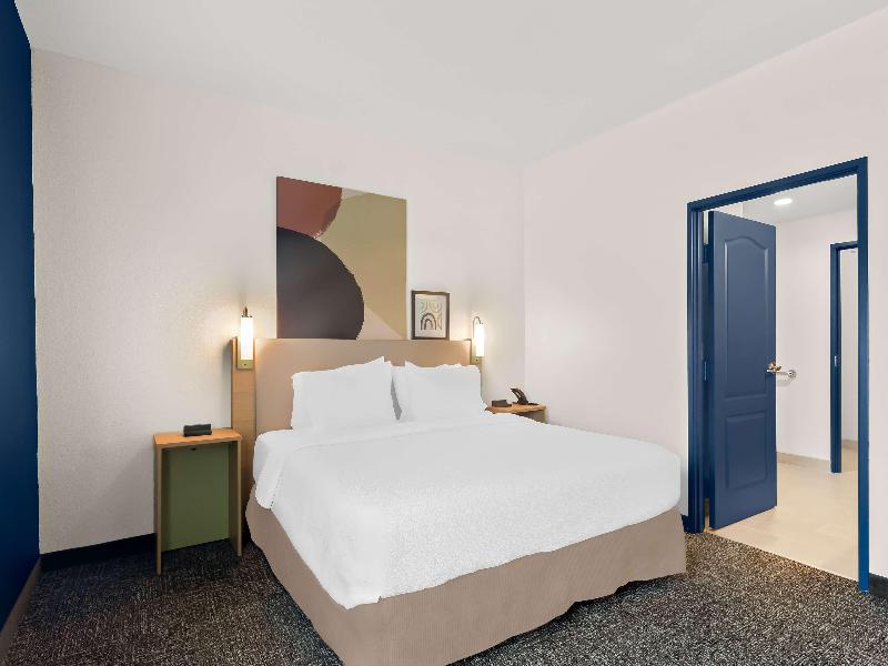 Spark by Hilton Missouri City image