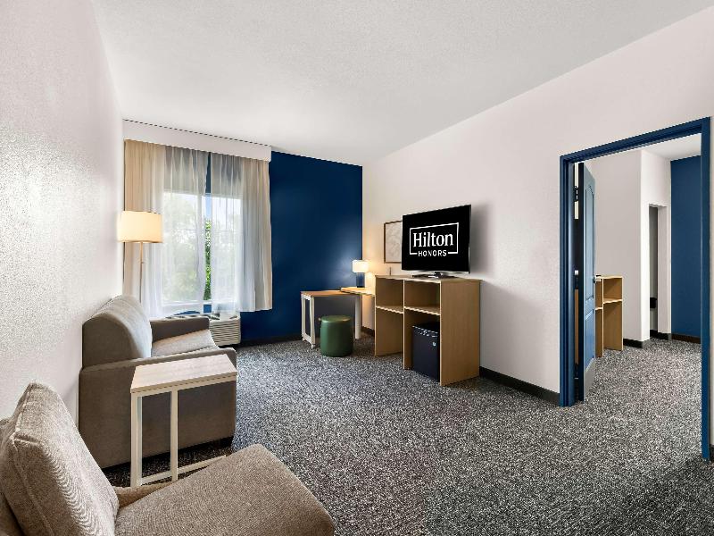 Spark by Hilton Missouri City image