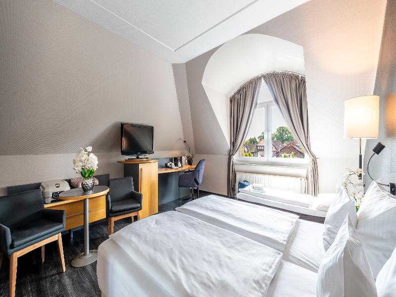 PLAZA INN Heidehof image