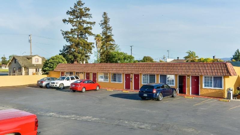 Hollister Inn image